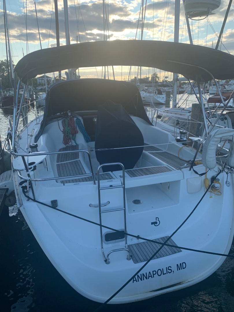 Slide: The Image of Used Sail Monohull for sale 2006 Beneteau Oceanis 343 - SWEET CAROLINE - 4895110