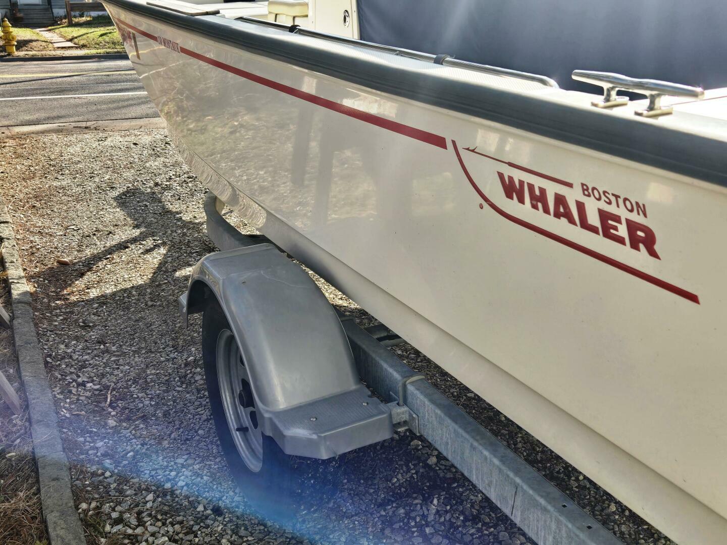 Slide: The Image of Boston Whaler Montauk 170 2021 - 5250582