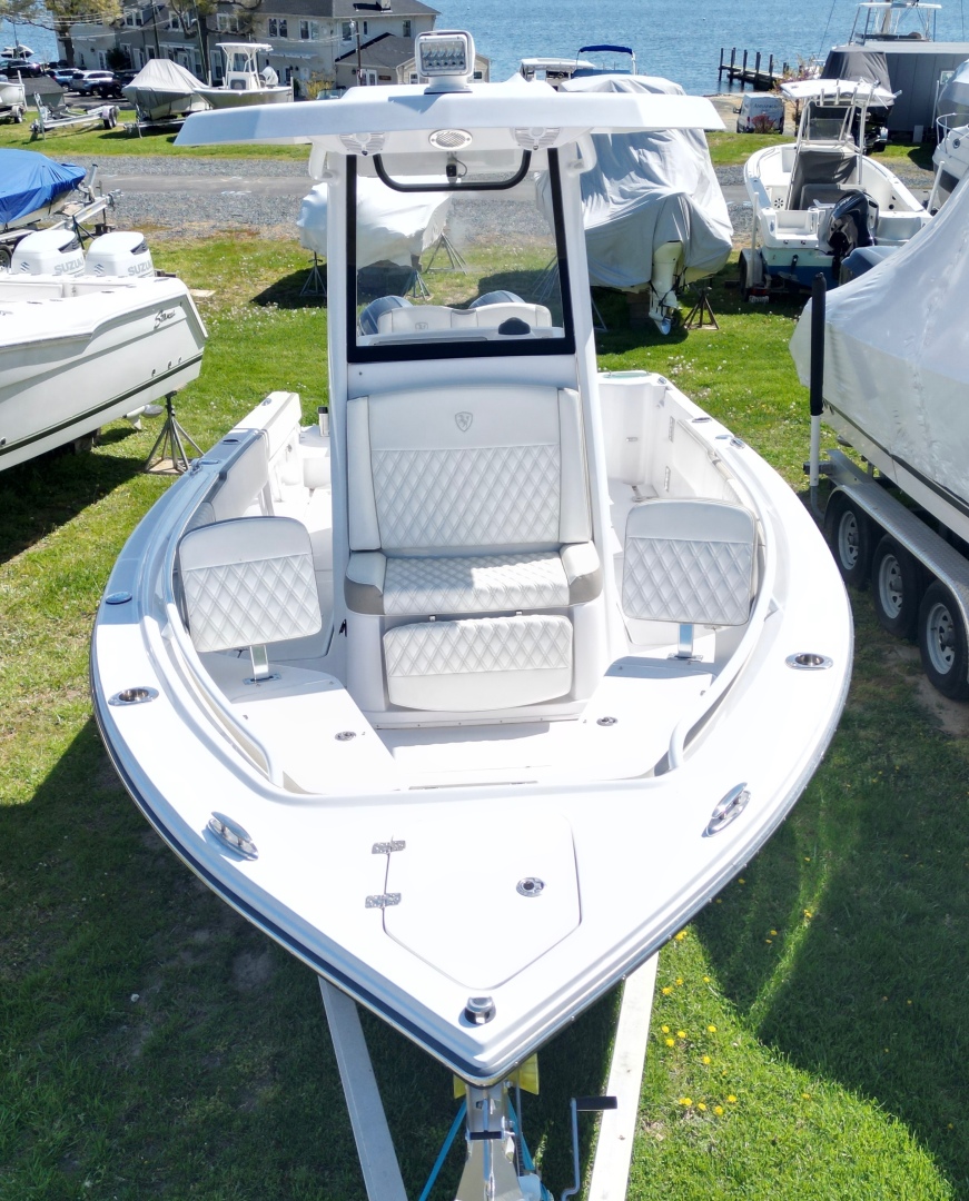 Slide: The Image of Used Power Center Console for sale 2022 Century 2400 CC - CENTURY 2400CC - 4852936
