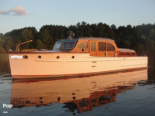 Slide: The Image of 1937 Chris Craft Sedan Cruiser - 12514224