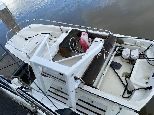 Slide: The Image of Cooper PROWLER AFT CABIN 1991 - 14