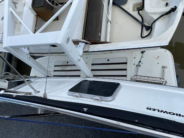Slide: The Image of Cooper PROWLER AFT CABIN 1991 - 15