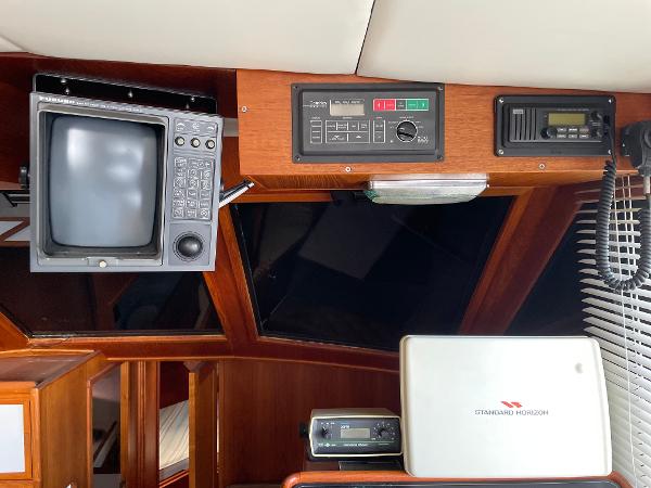 Slide: The Image of Cooper PROWLER AFT CABIN 1991 - 18