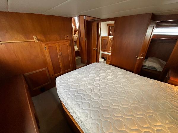 Slide: The Image of Cooper PROWLER AFT CABIN 1991 - 44