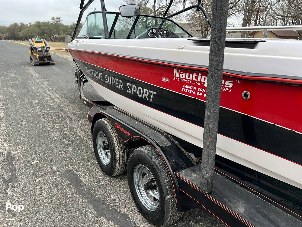 Slide: The Image of Correct Craft Nautique Super Sport 1999 - 15219000