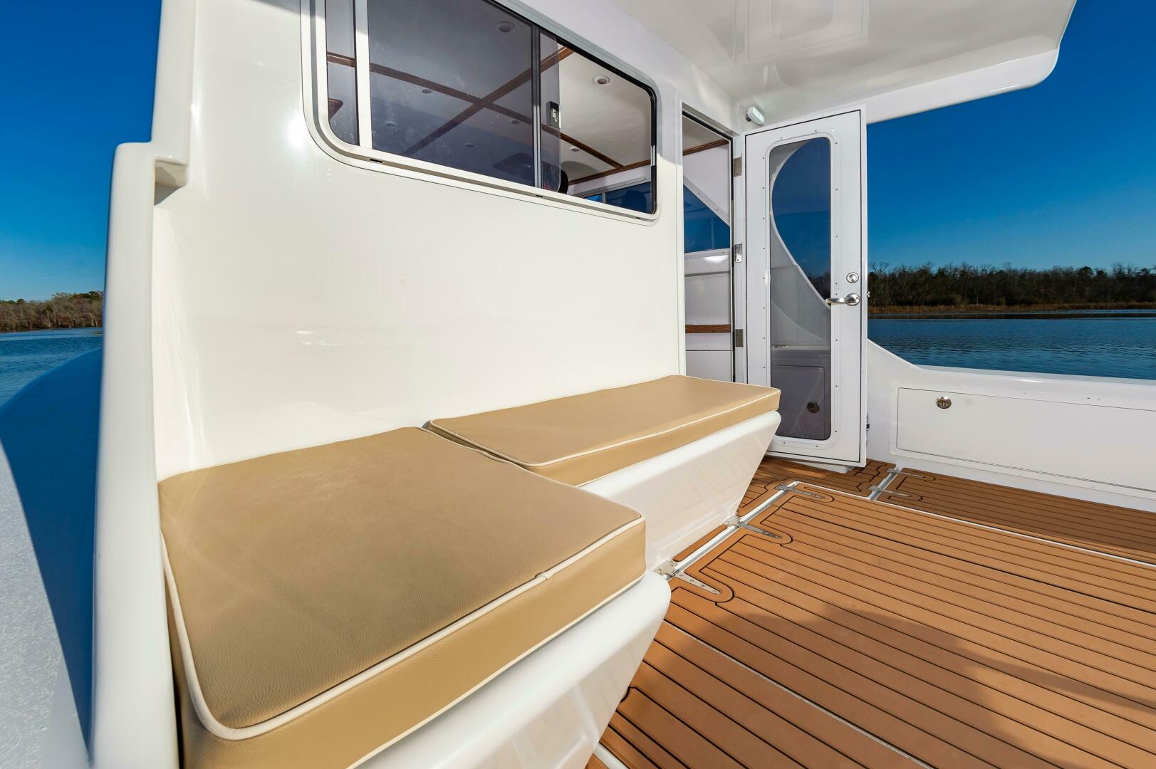 Slide: The Image of Custom Chesapeake Bay Built Custom 33' 2024 - 4800782