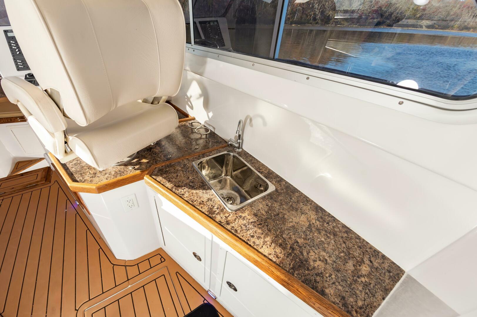 Slide: The Image of Custom Chesapeake Bay Built Custom 33' 2024 - 4800806