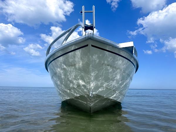 Slide: The Image of Bow View with Deadrise  - 20