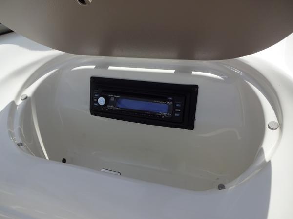Slide: The Image of Glastron SX 195 2005 - 13