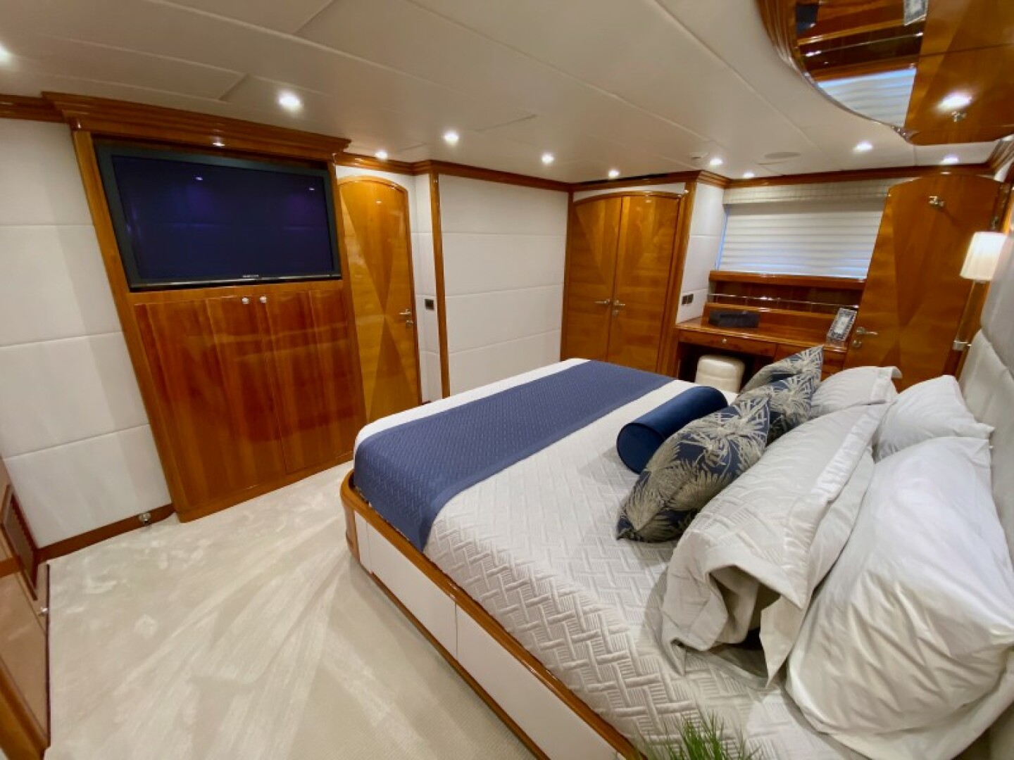 Slide: The Image of Hargrave Raised Pilothouse 2009 - 3947248