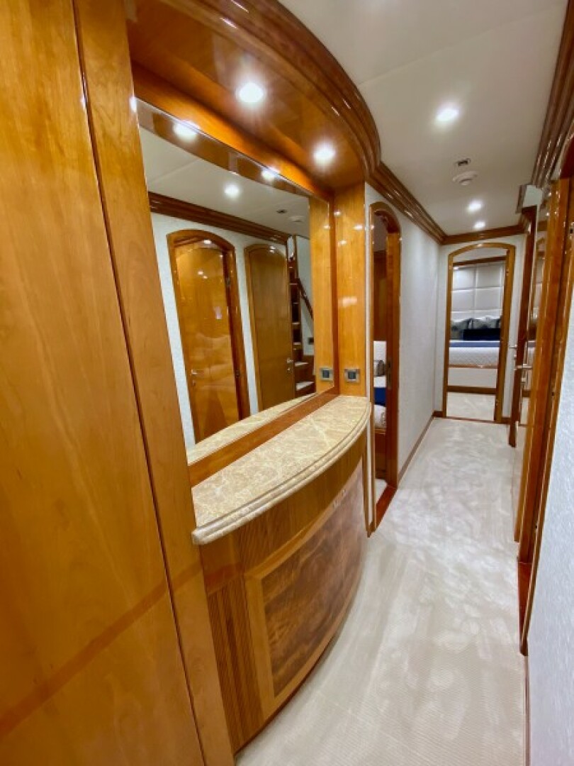 Slide: The Image of Hargrave Raised Pilothouse 2009 - 3947253