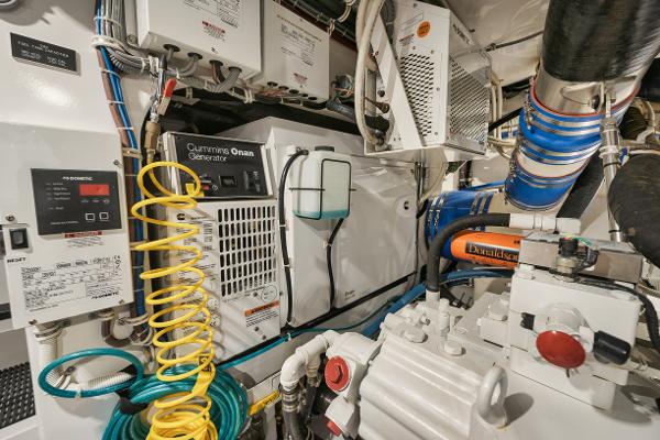 Slide: The Image of Hatteras 59 Ziggy - Engine Room - 42