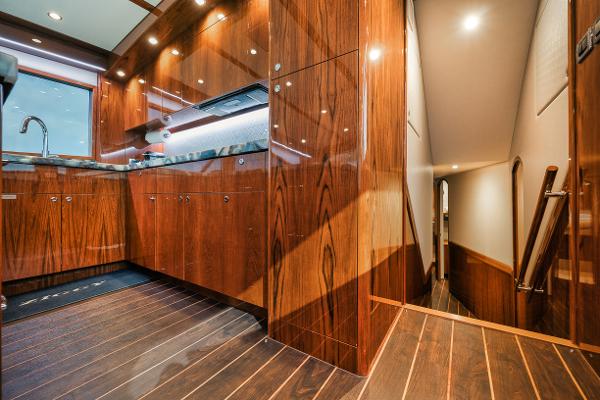 Slide: The Image of Hatteras 59 Ziggy - Interior Galley - 7