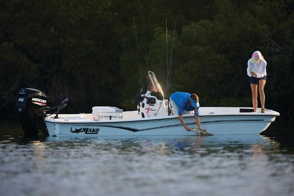 Slide: The Image of Manufacturer Provided Image: Manufacturer Provided Image: Mako Pro Skiff 15 CC - 50