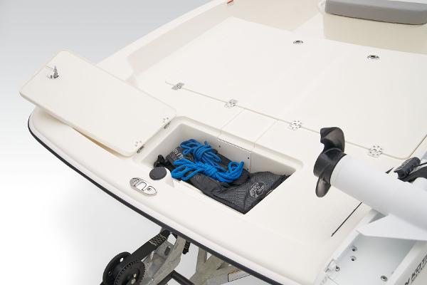 Slide: The Image of Mako Pro Skiff 17 CC 2024 - 14