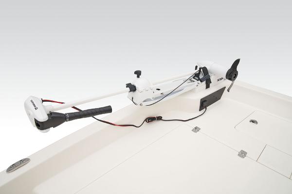 Slide: The Image of Mako Pro Skiff 17 CC 2024 - 15