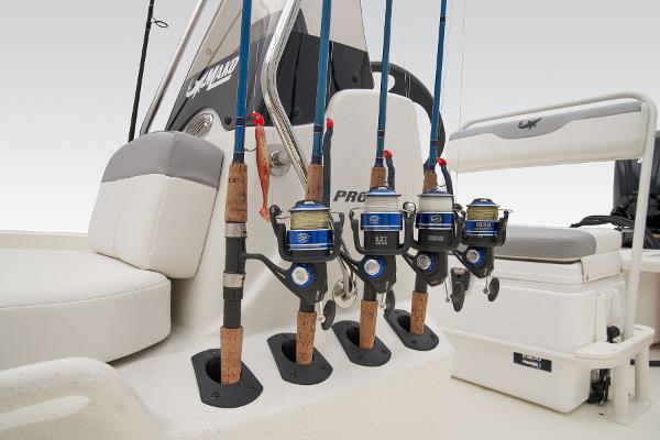Slide: The Image of Mako Pro Skiff 17 CC 2024 - 20