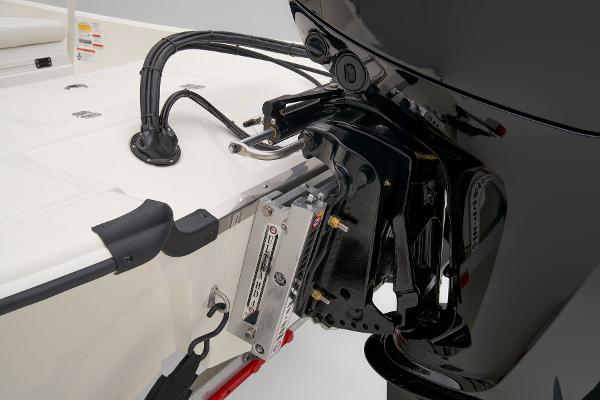 Slide: The Image of Mako Pro Skiff 17 CC 2024 - 35