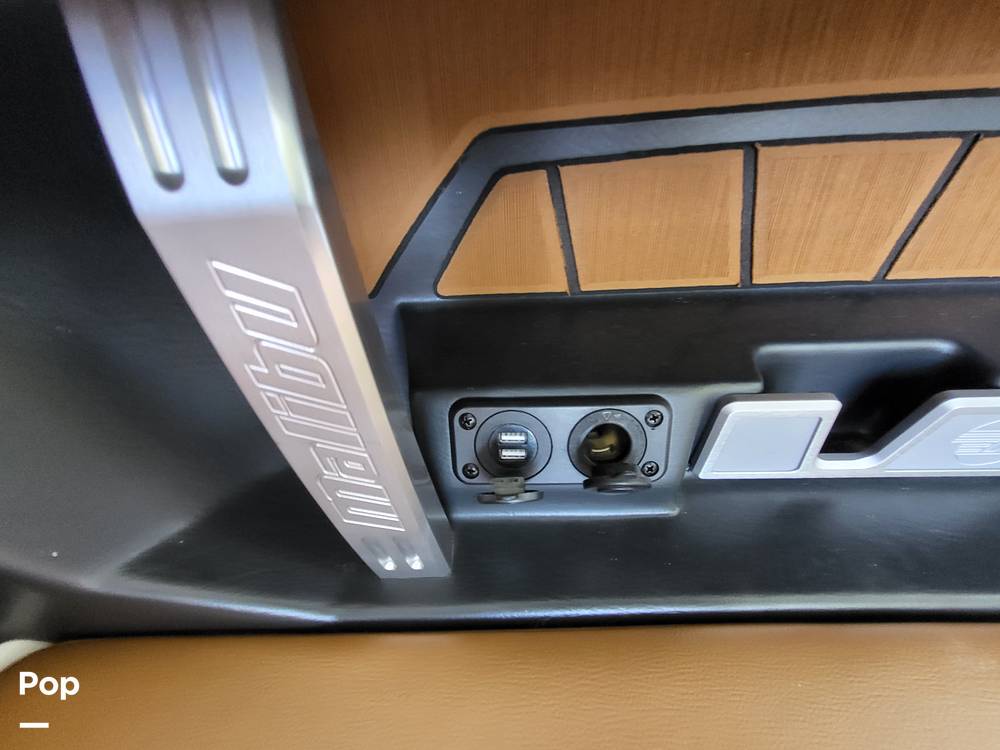 Slide: The Image of Malibu Wakesetter 23 MXZ 2020 - 14635275