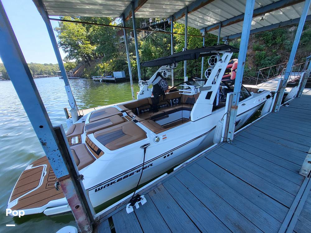 Slide: The Image of Malibu Wakesetter 23 MXZ 2020 - 14635281