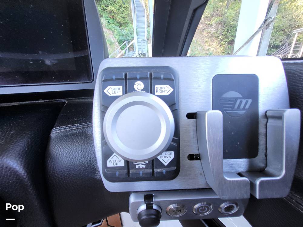 Slide: The Image of Malibu Wakesetter 23 MXZ 2020 - 14635299