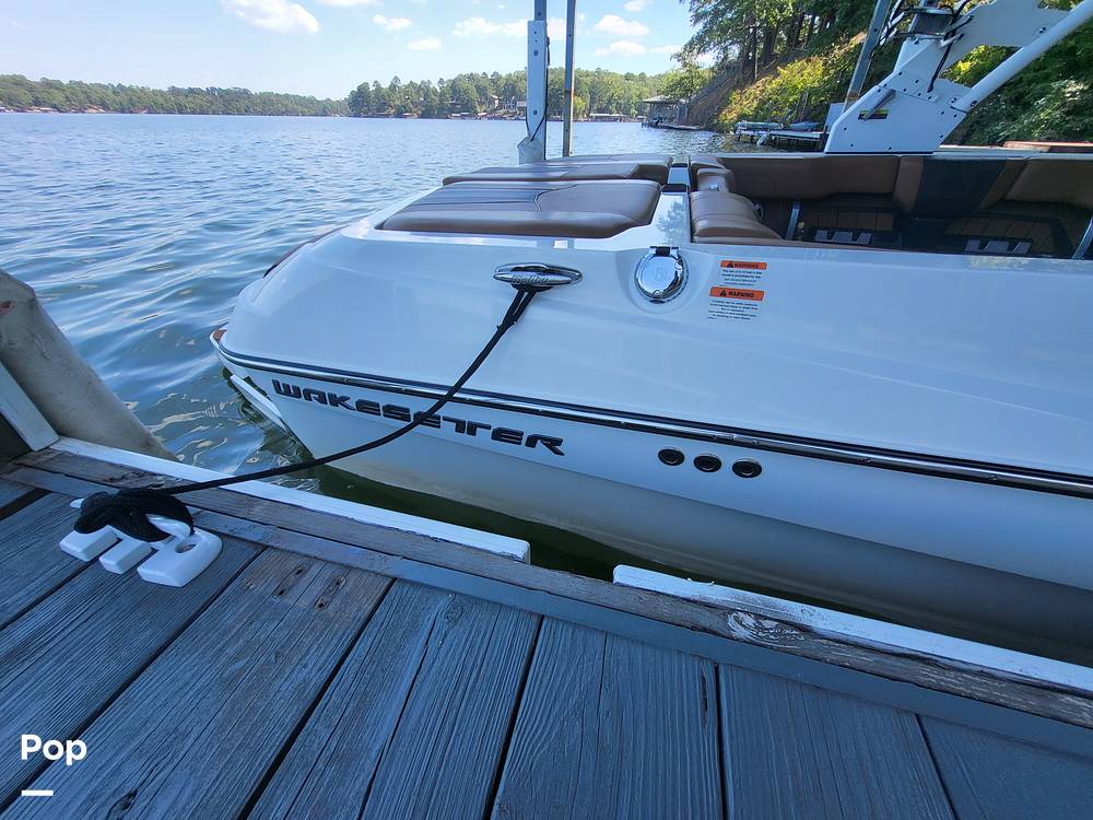 Slide: The Image of Malibu Wakesetter 23 MXZ 2020 - 14635351
