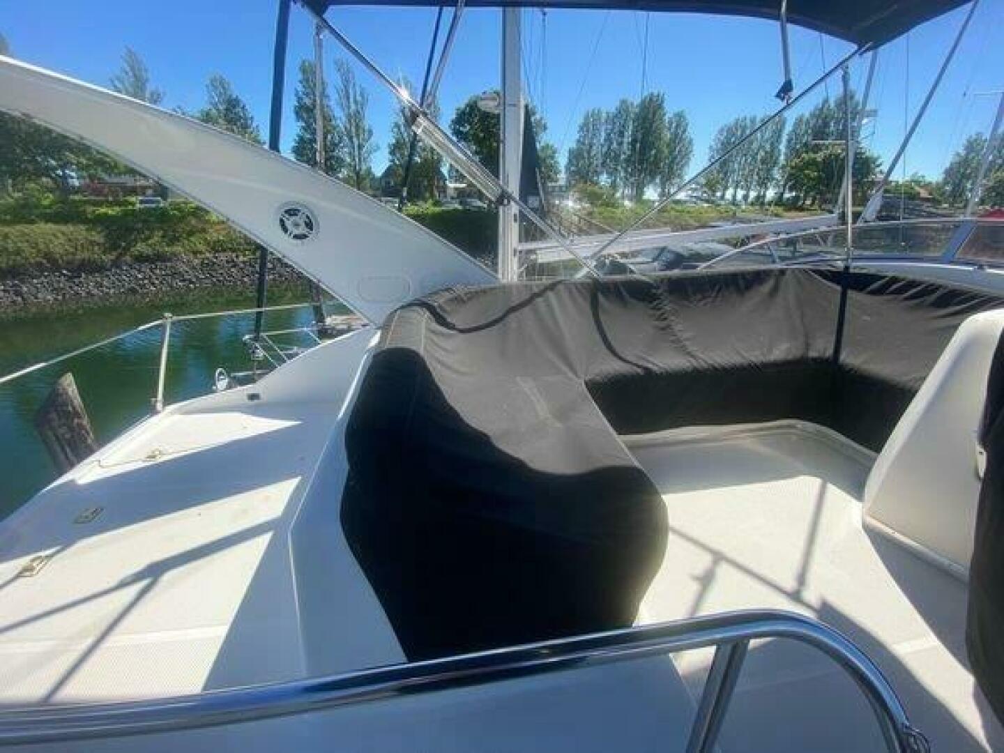 Slide: The Image of Meridian Motoryacht 2004 - 5046376
