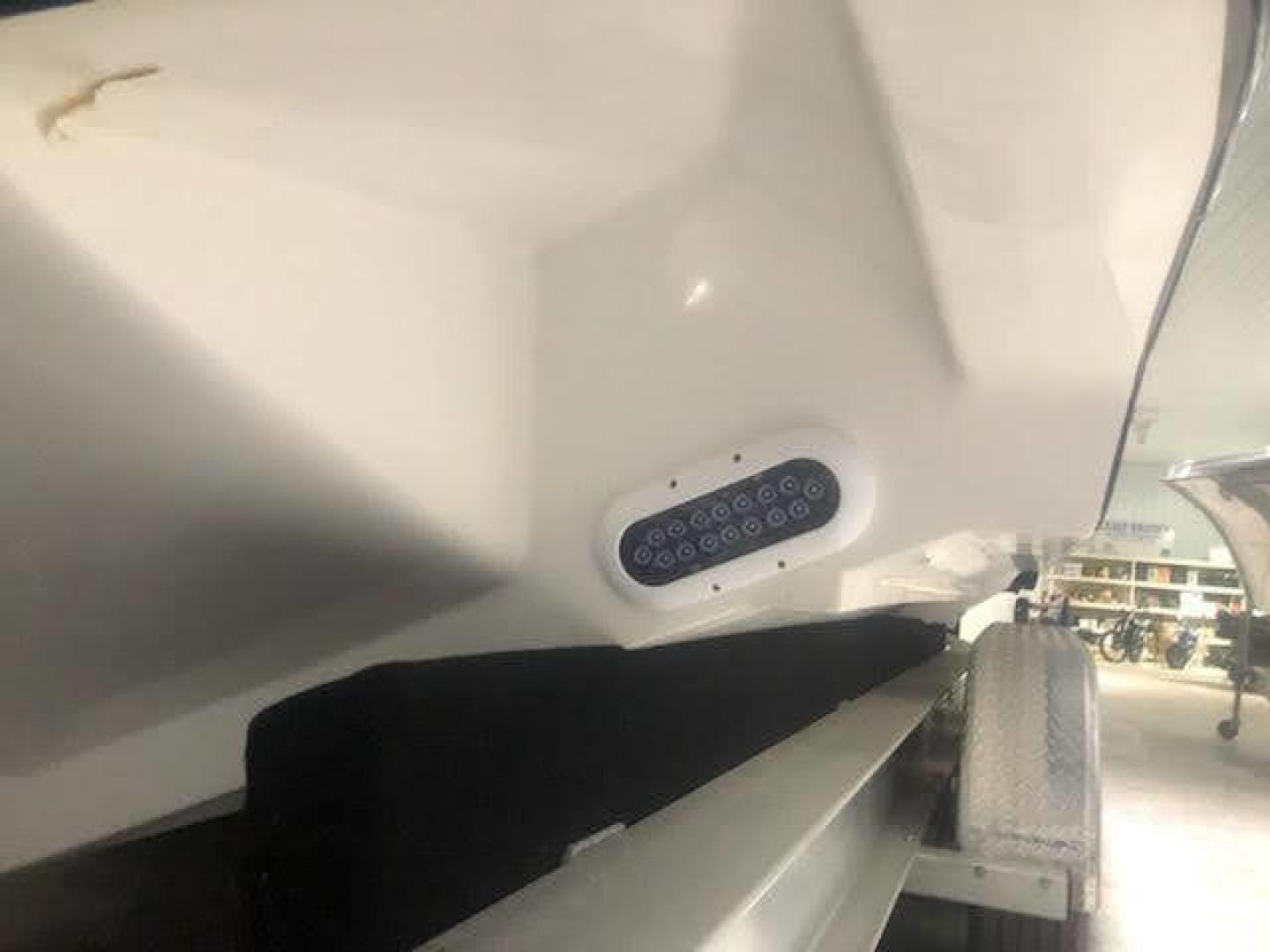 Slide: The Image of Midnight Express 39 Cuddy 2019 - 1600166