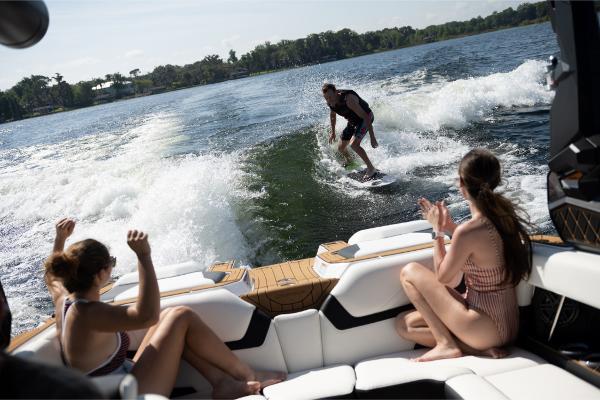 Slide: The Image of Nautique Super Air GS22E 2023 - 74