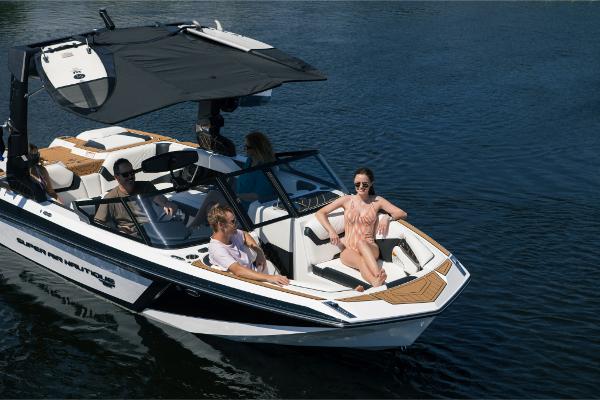 Slide: The Image of Nautique Super Air GS22E 2023 - 84
