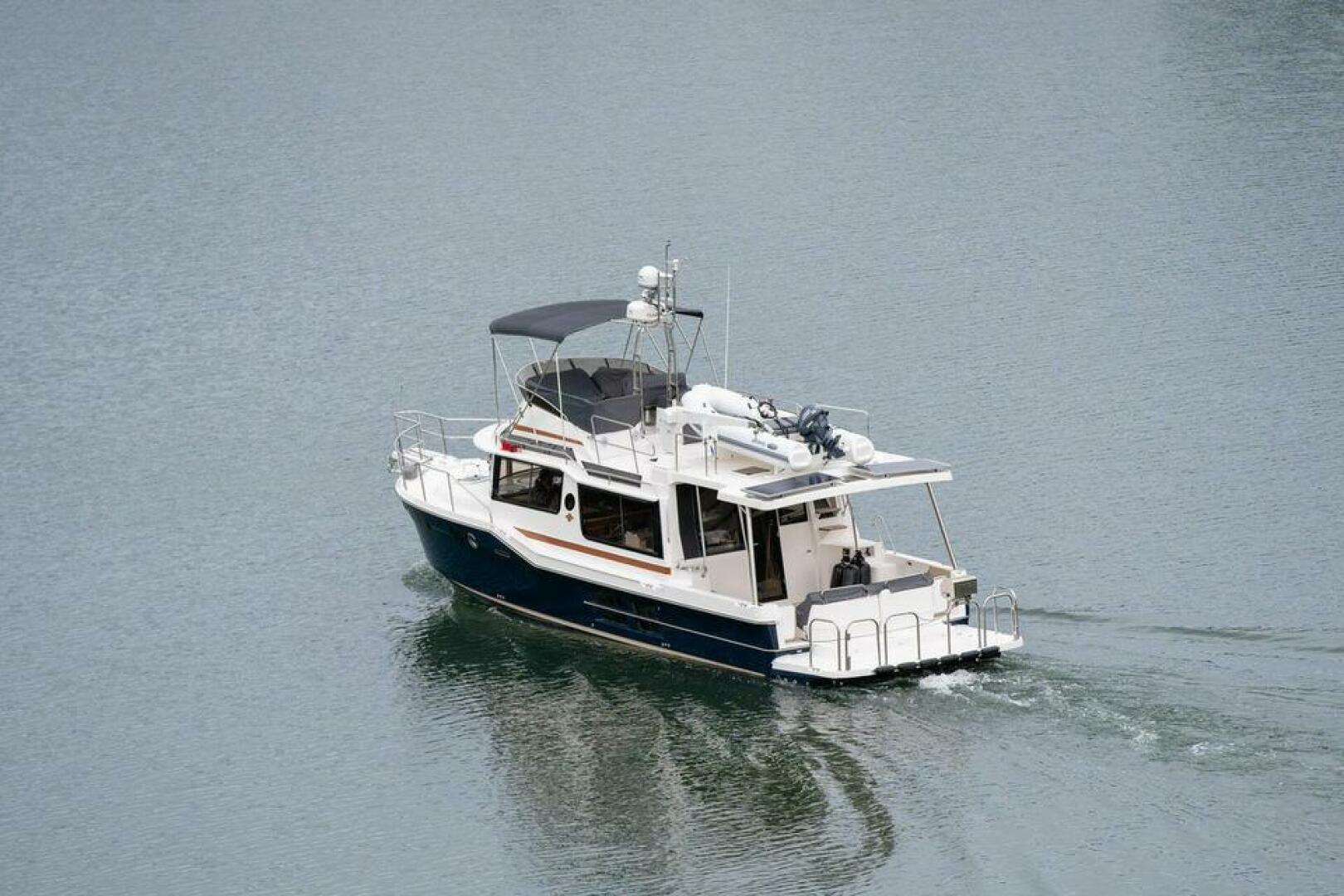 Slide: The Image of Ranger Tugs R-43 Command Bridge 2026 - 5160198