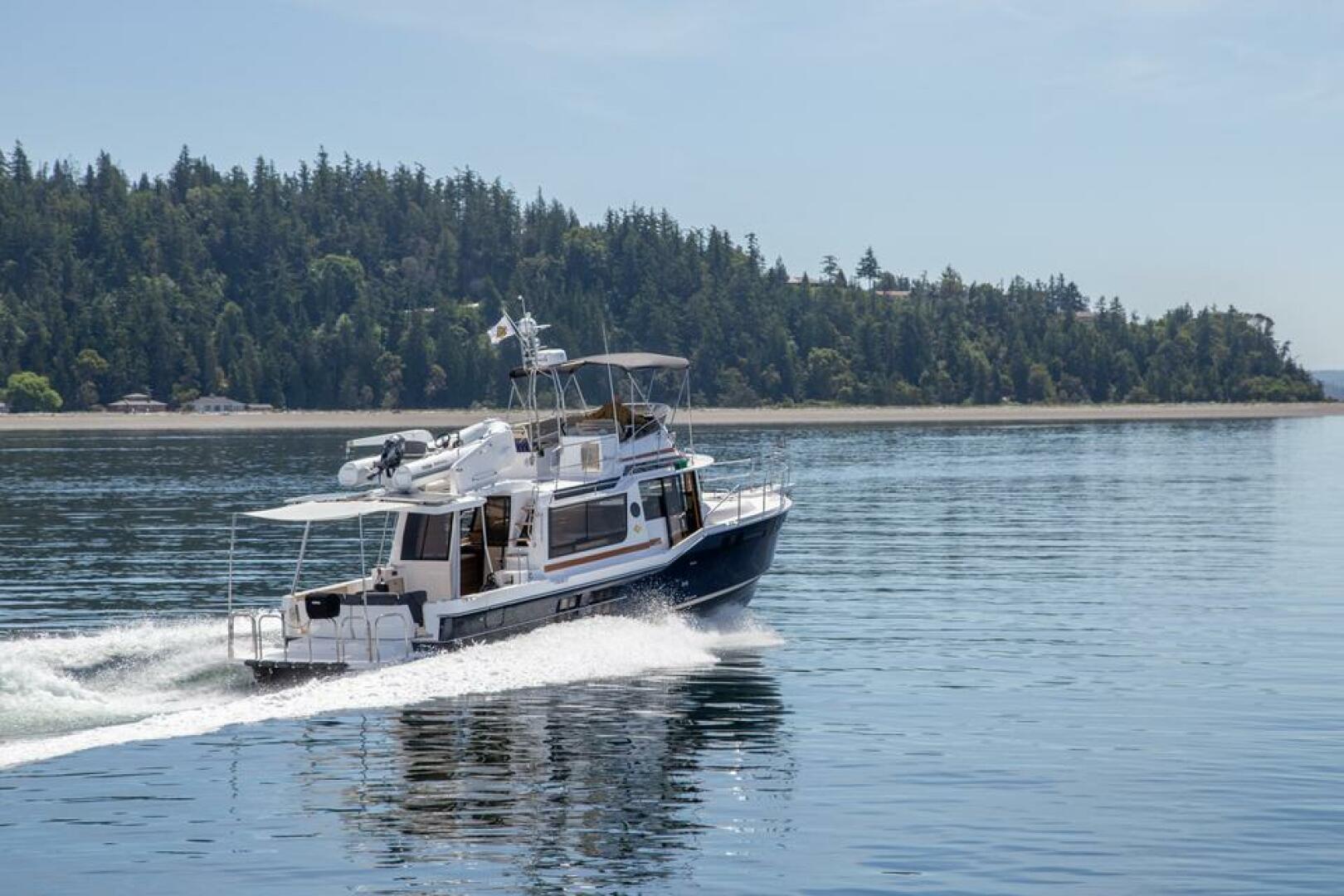 Slide: The Image of Ranger Tugs R-43 Command Bridge 2026 - 5160206