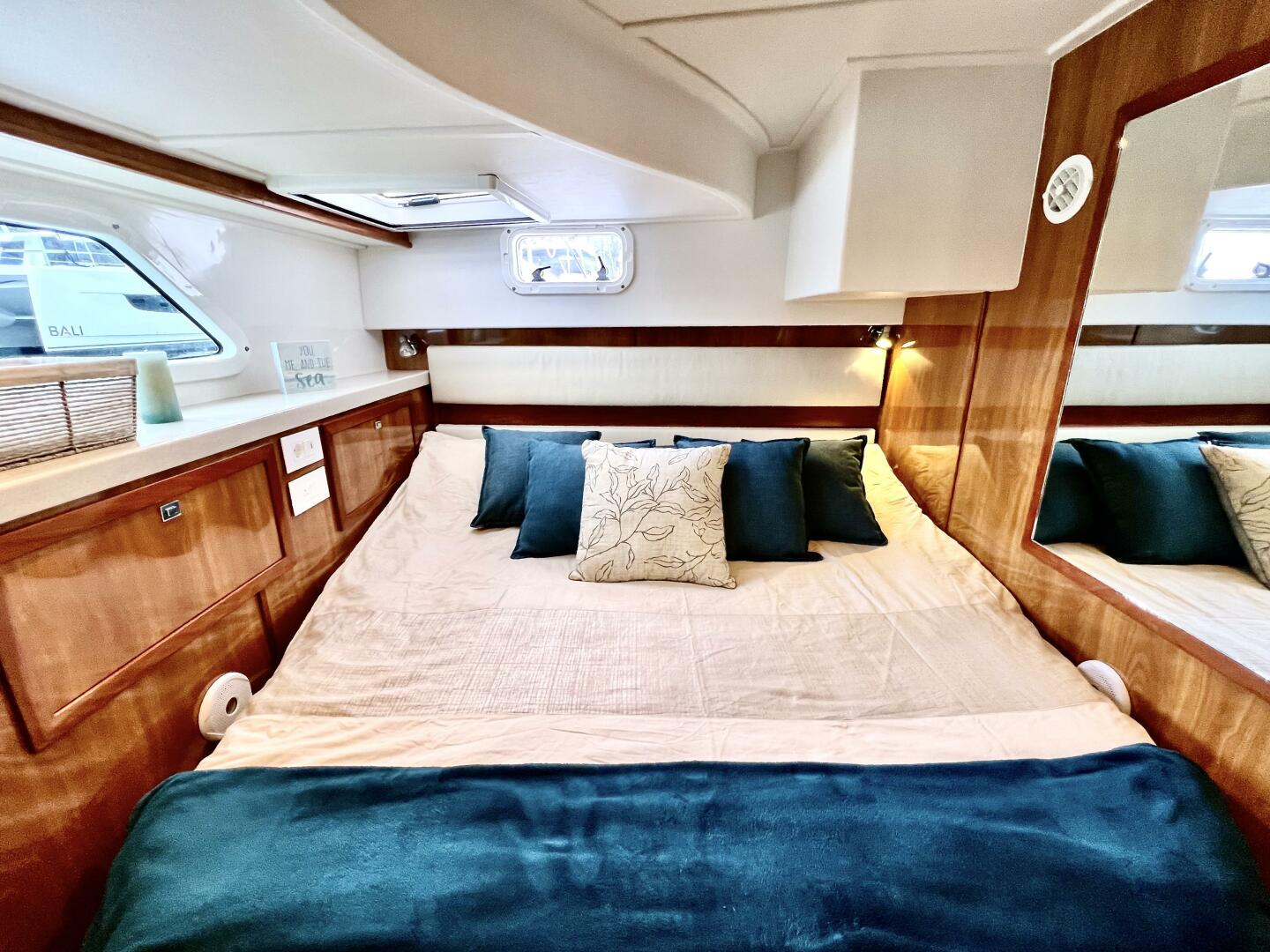 Slide: The Image of Royal Cape Catamarans 530 2019 - 3908120