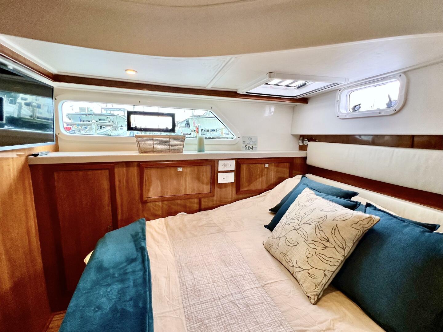 Slide: The Image of Royal Cape Catamarans 530 2019 - 3908121