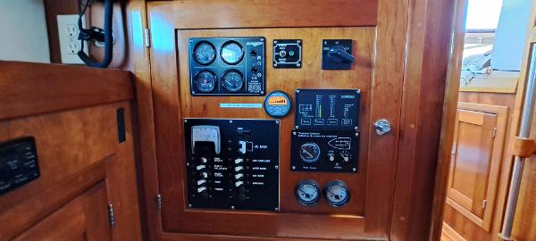 Slide: The Image of Control panel of a 1999 Rozema Boat Works Custom 42 yacht. - 18