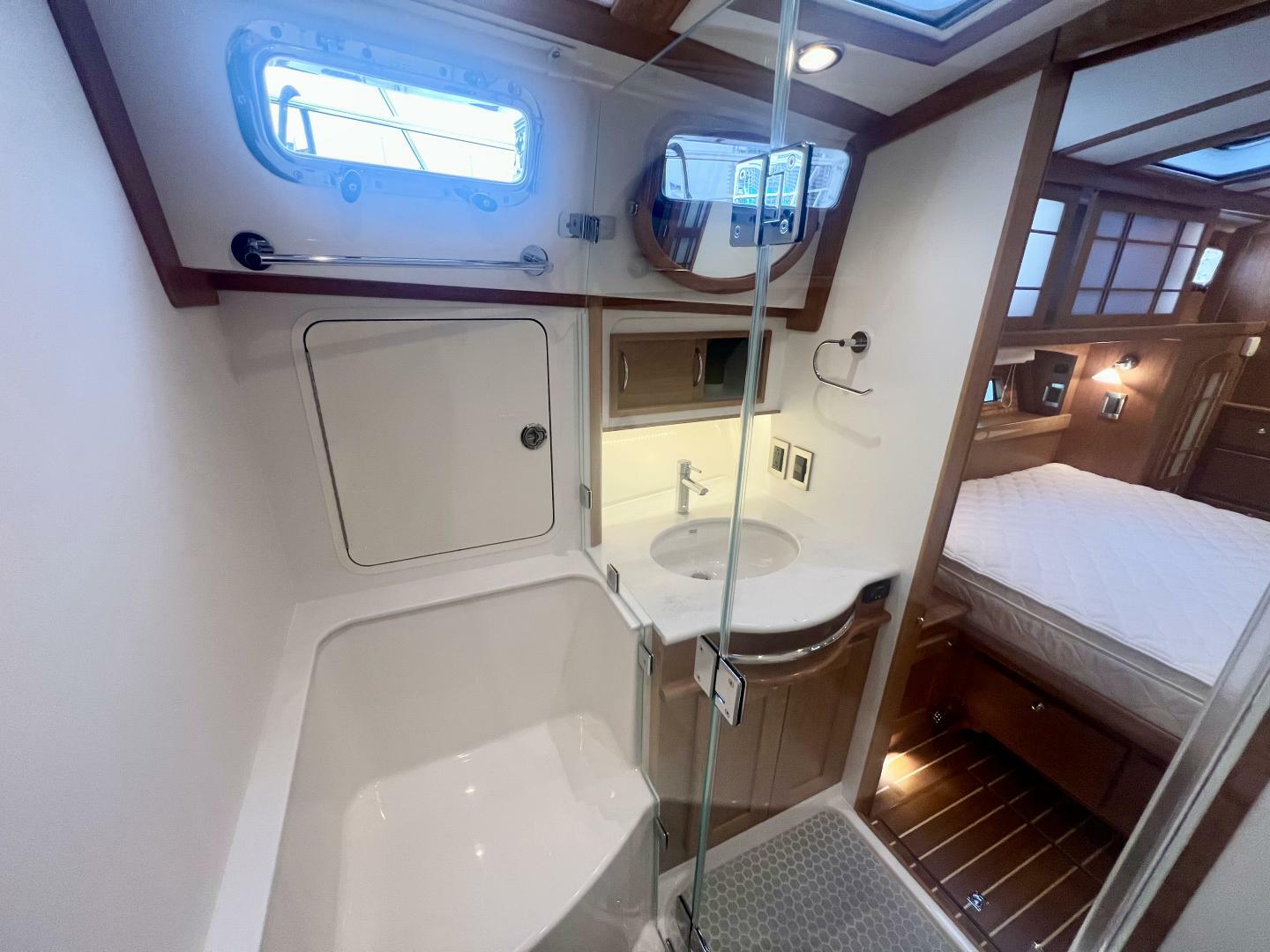 Slide: The Image of Sabre 48 Salon Express 2025 - 4958246
