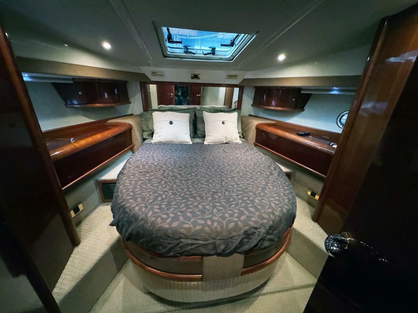 Slide: The Image of Sealine T47 2000 - 5052632