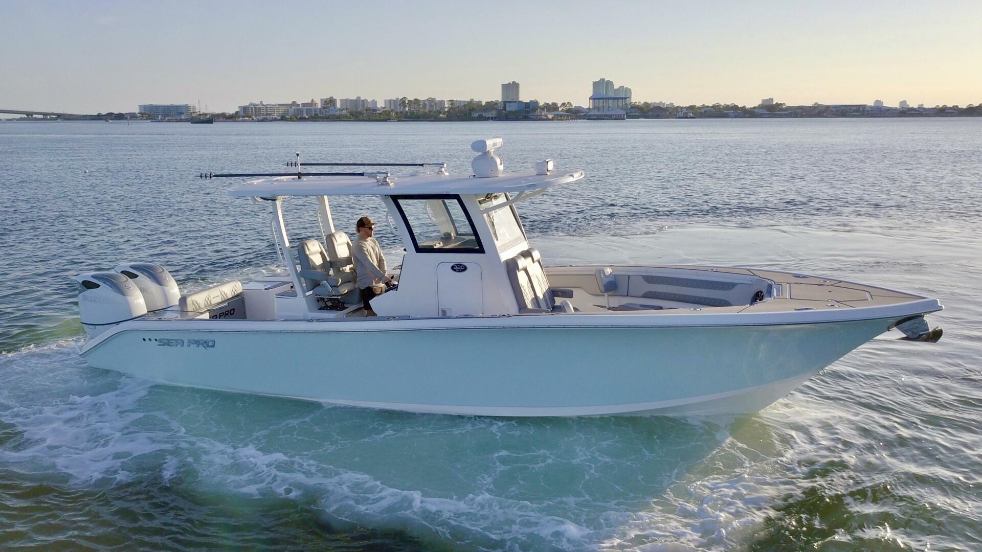Slide: The Image of Sea Pro 320 DLX 2021 - 4270598