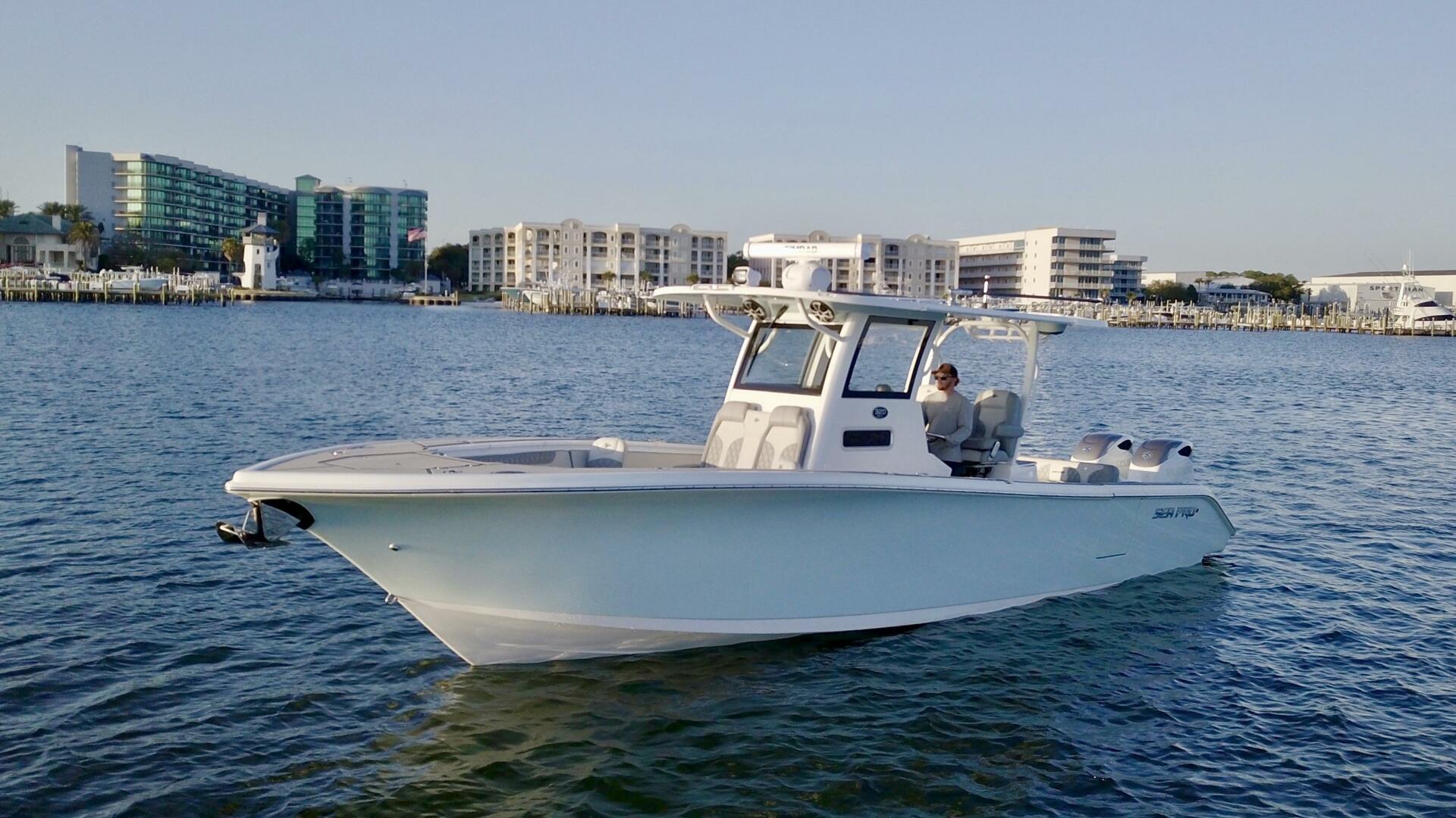 Slide: The Image of Sea Pro 320 DLX 2021 - 4270601