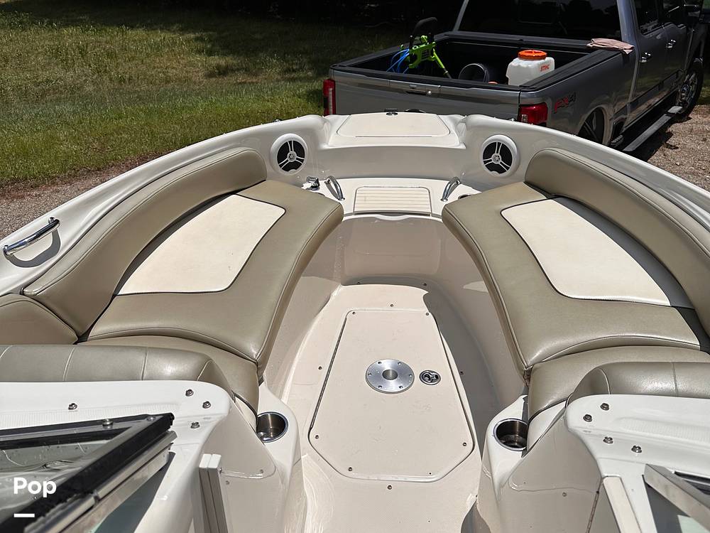 Slide: The Image of Sea Ray 240 SunDeck 2006 - 14648838