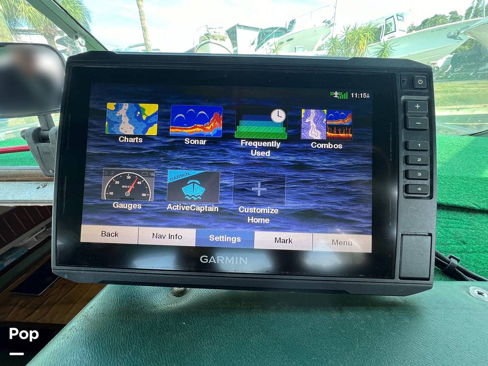 Slide: The Image of Two Garmin Displays - 13541817