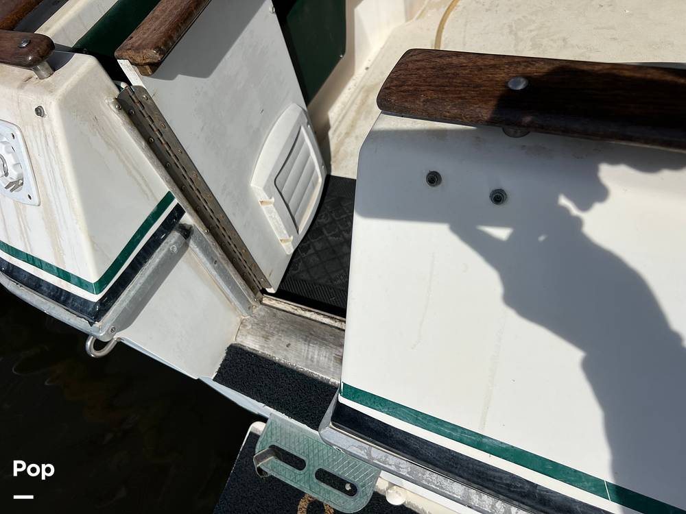 Slide: The Image of Sea Ray 300 Weekender 1989 - 13541861