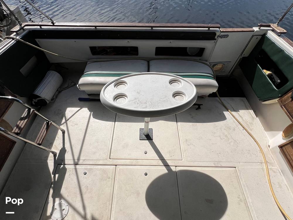 Slide: The Image of Sea Ray 300 Weekender 1989 - 13541868