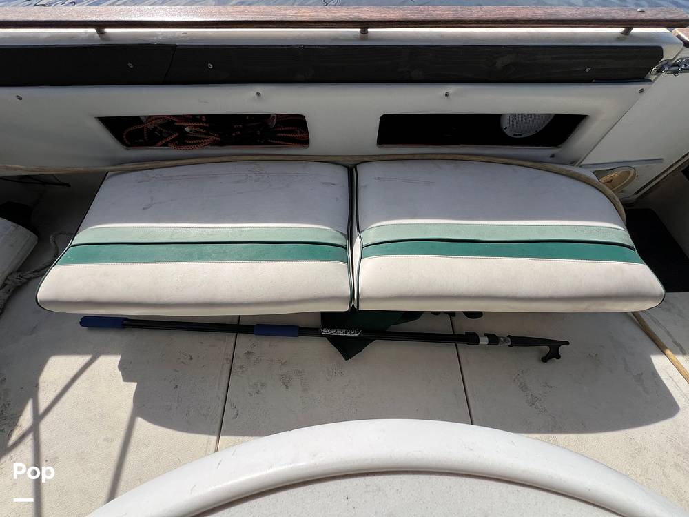 Slide: The Image of Sea Ray 300 Weekender 1989 - 13541869