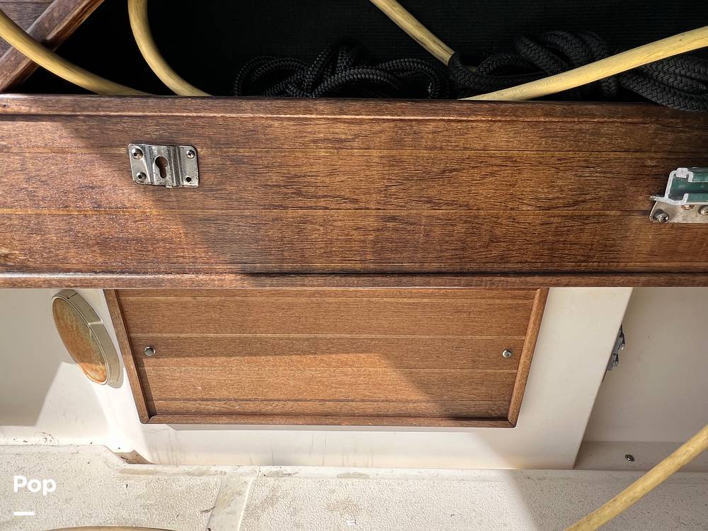 Slide: The Image of Sea Ray 300 Weekender 1989 - 13541872