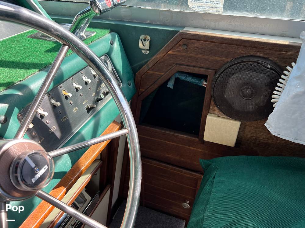 Slide: The Image of Sea Ray 300 Weekender 1989 - 13541882