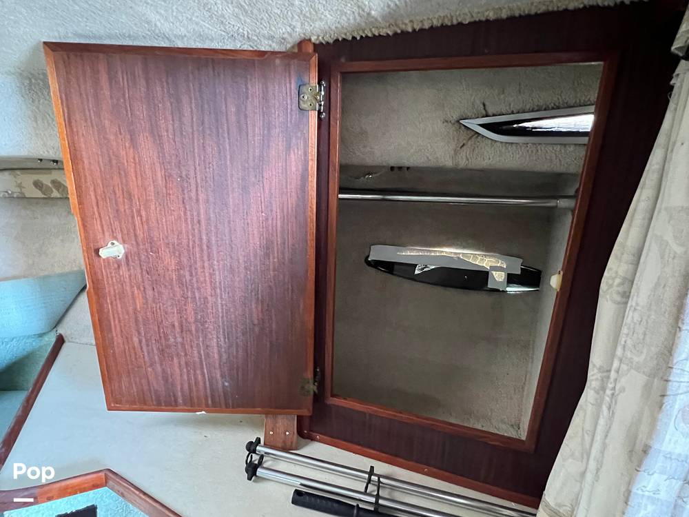 Slide: The Image of Sea Ray 300 Weekender 1989 - 13541999