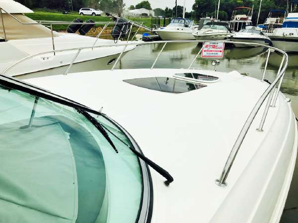 Slide: The Image of Sea Ray 310 Sundancer - w/Trailer 2013 - 51