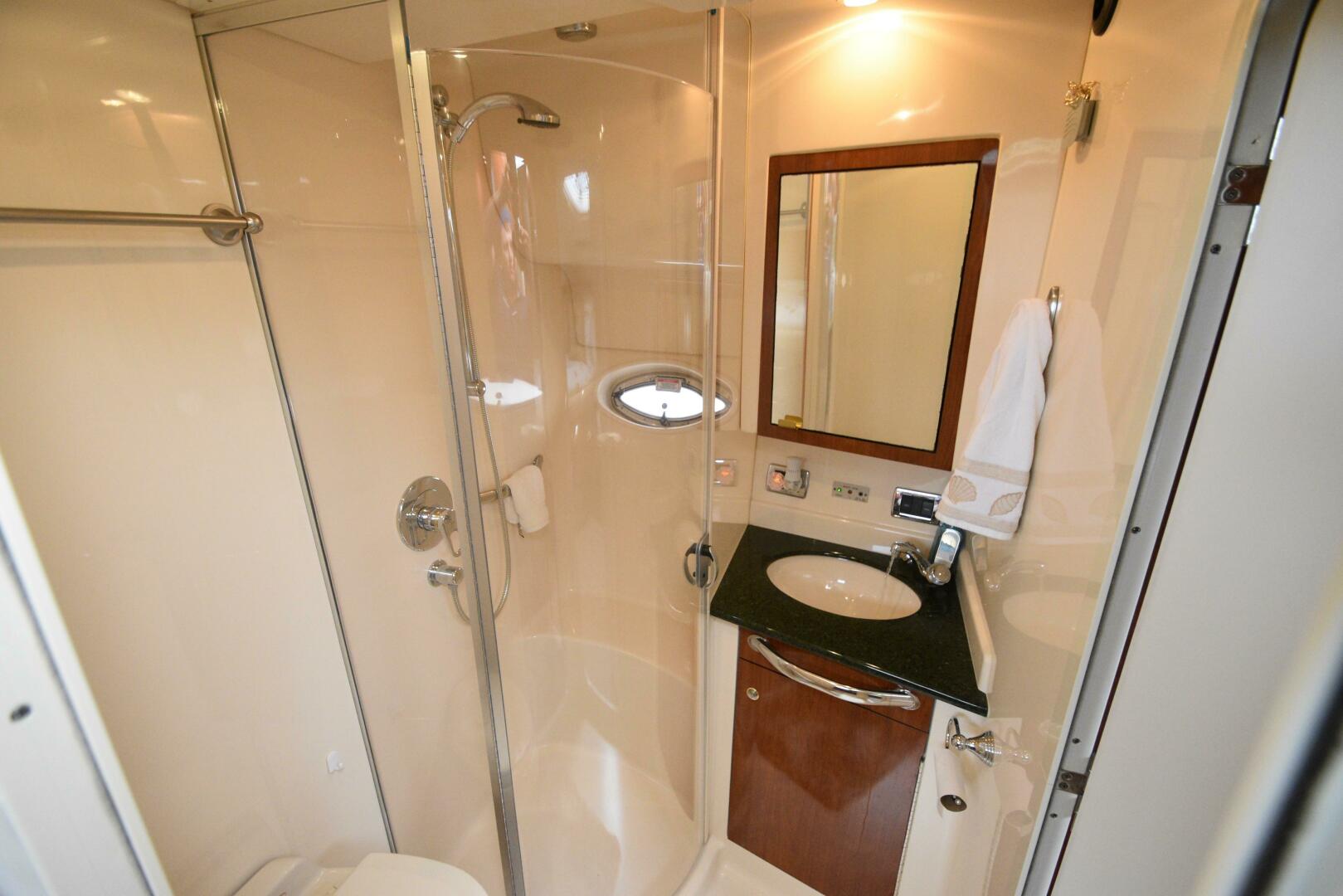 Slide: The Image of Sea Ray 390 Motor Yacht 2003 - 4505775