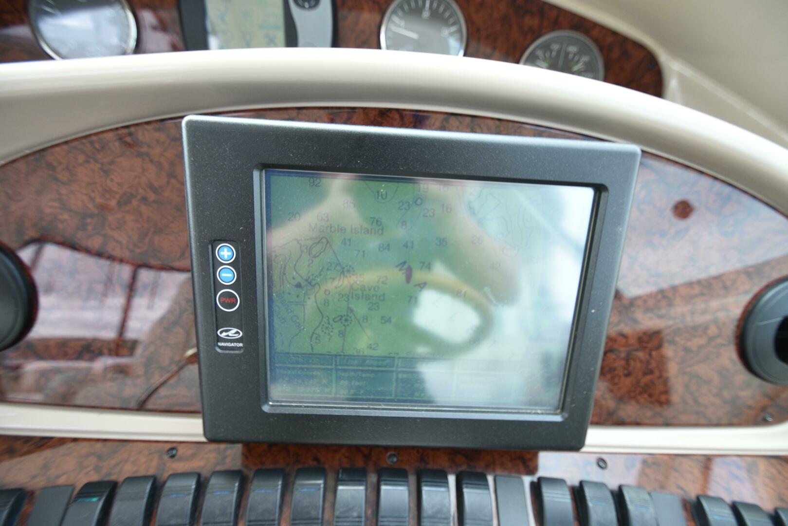 Slide: The Image of Sea Ray 390 Motor Yacht 2003 - 4505788